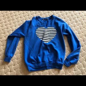 Electric blue 💙sweatshirt. Excellent cond.